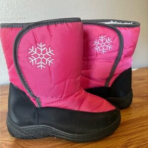 Pink Snowflake Winter Boots size little kid 13